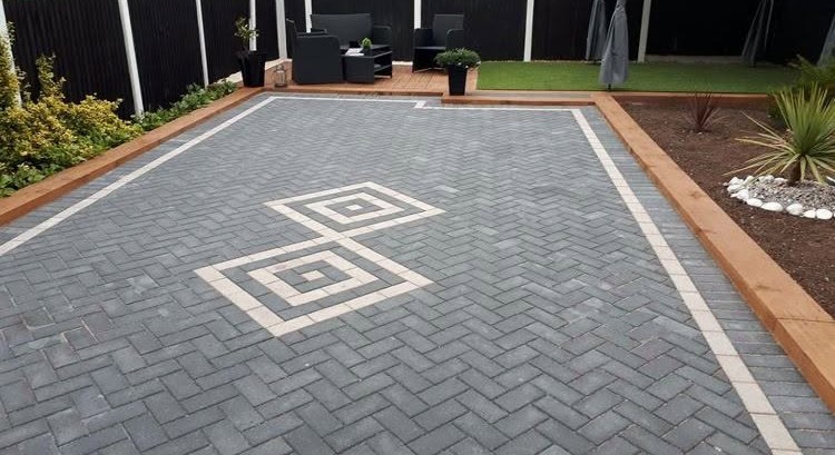 Modern block paving driveway on a Handforth new-build estate
